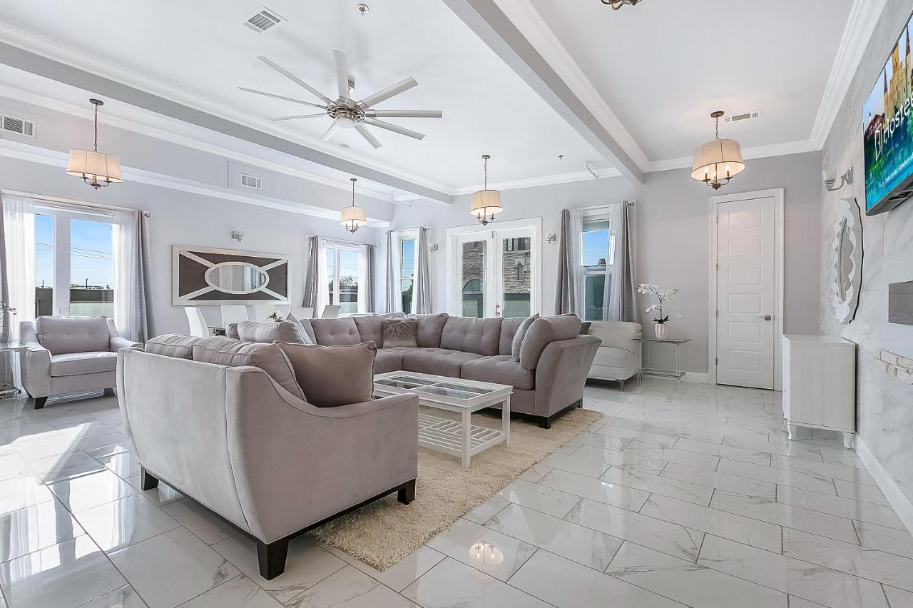 Stunning Penthouse In The Heart Of The City New Orleans Bagian luar foto
