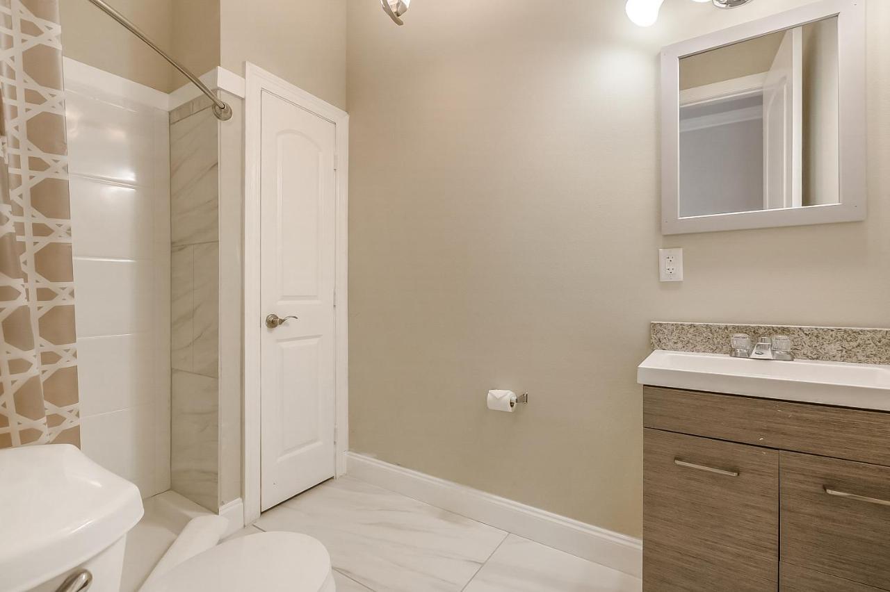 Stunning Penthouse In The Heart Of The City New Orleans Bagian luar foto