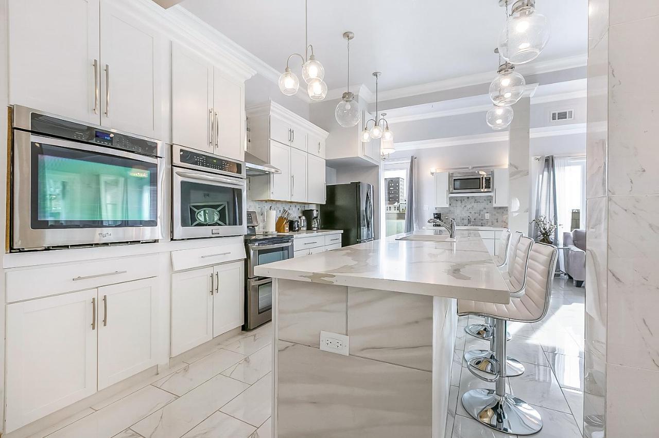 Stunning Penthouse In The Heart Of The City New Orleans Bagian luar foto